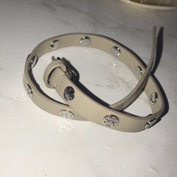 Tory Burch Leather Wrap Bracelet ✨PRICE FIRM✨ - Picture 3 of 5